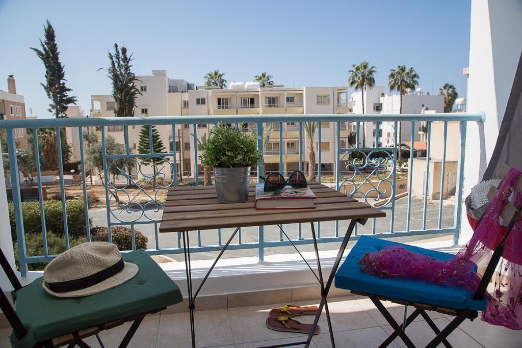 Paphos Love Hut Apartment Exterior foto